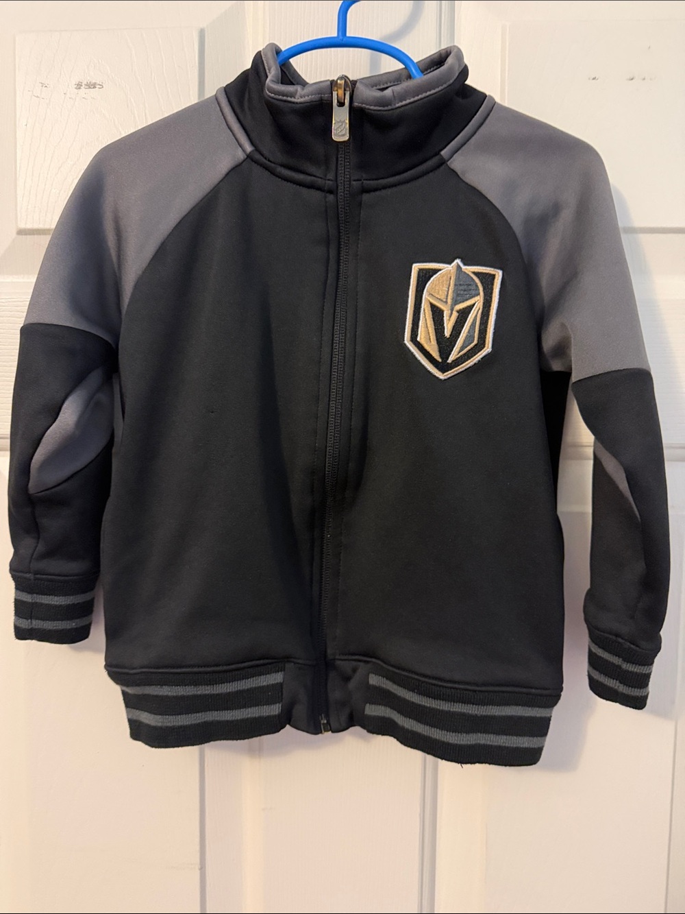 Kids Black & Gray Vegas Golden Knights Full-Zip Jacket with Team Crest